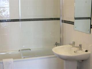 Mountview Hotel Express Saint Helier Bagian luar foto