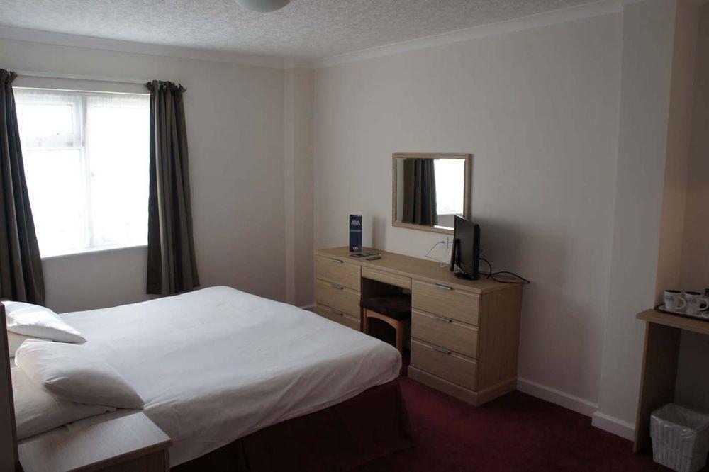 Mountview Hotel Express Saint Helier Bagian luar foto